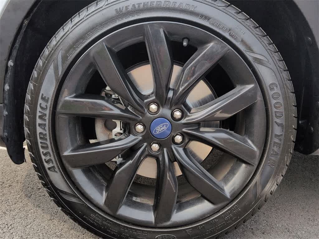 Thumbnail: 2018 Ford Escape - 14