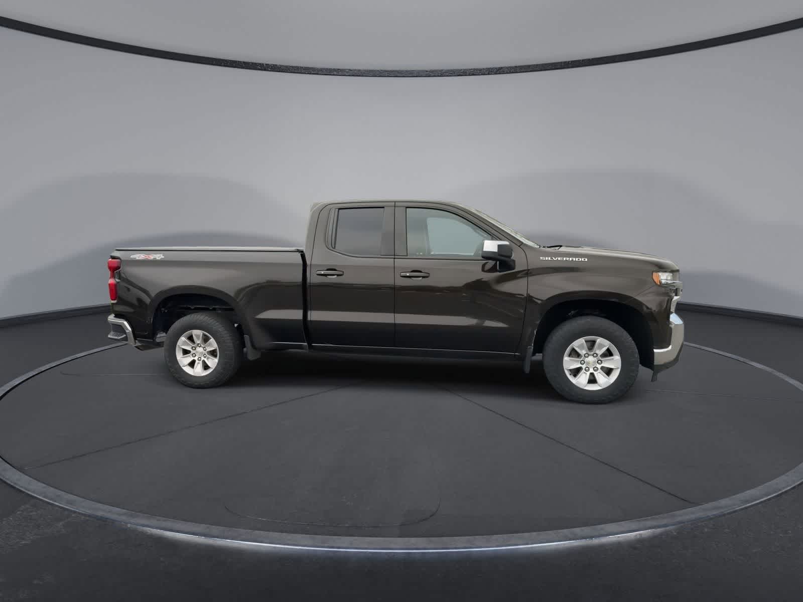 Thumbnail: 2019 Chevrolet Silverado 1500 - 9
