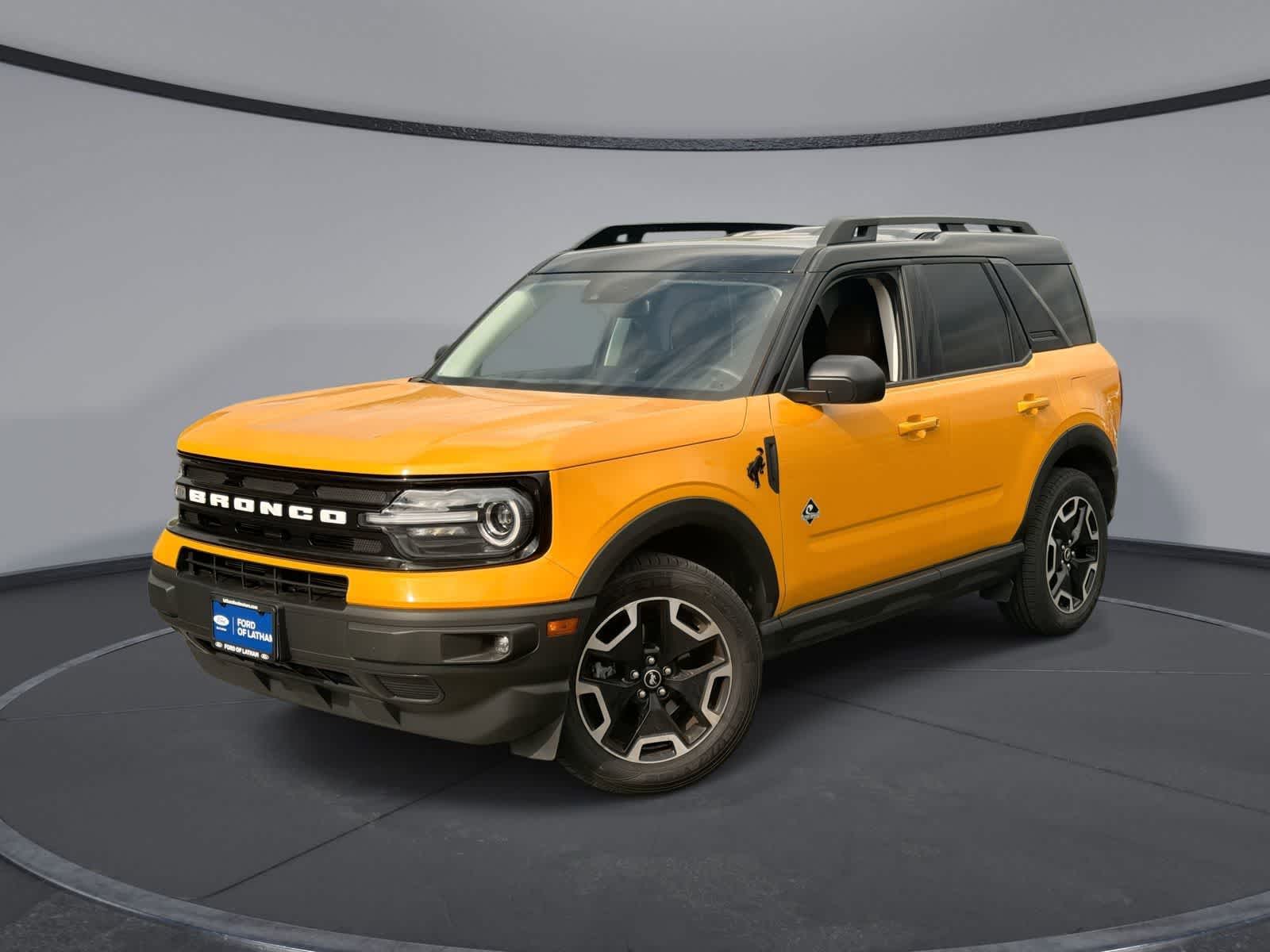 Thumbnail: 2022 Ford Bronco Sport - 1
