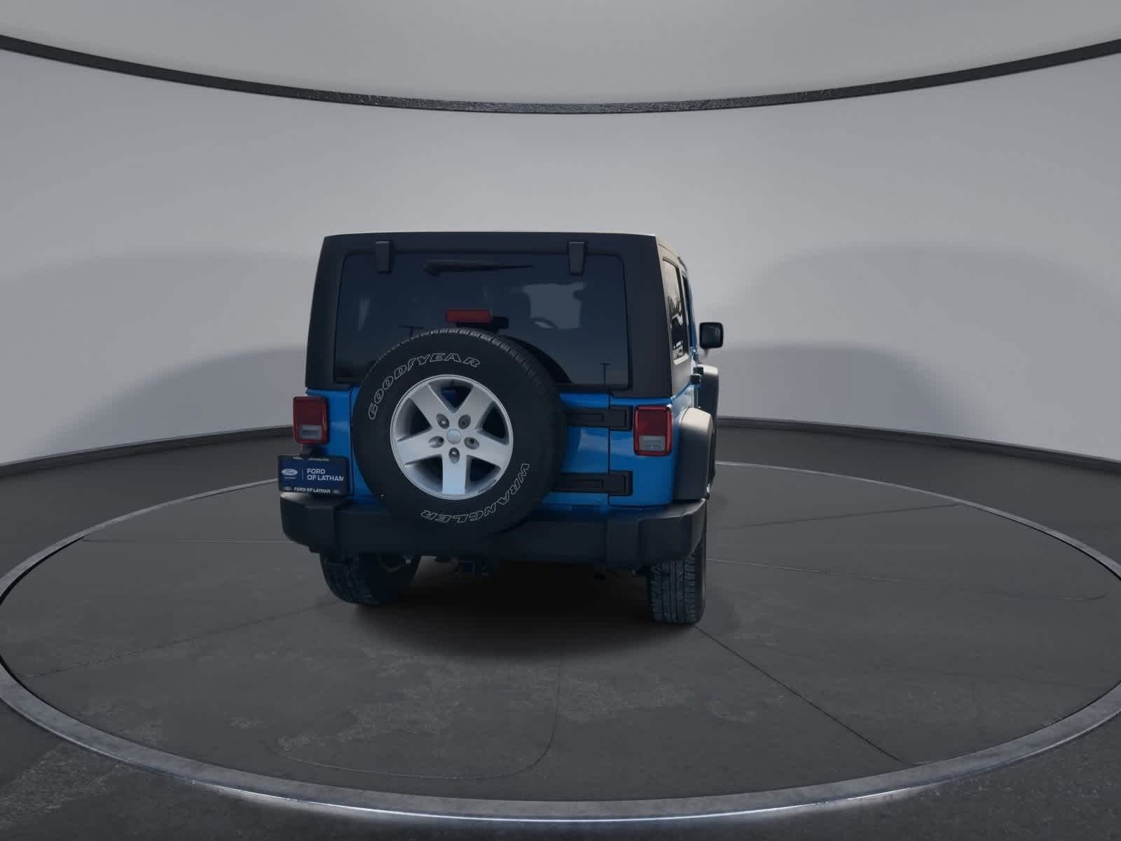 Thumbnail: 2016 Jeep Wrangler - 7