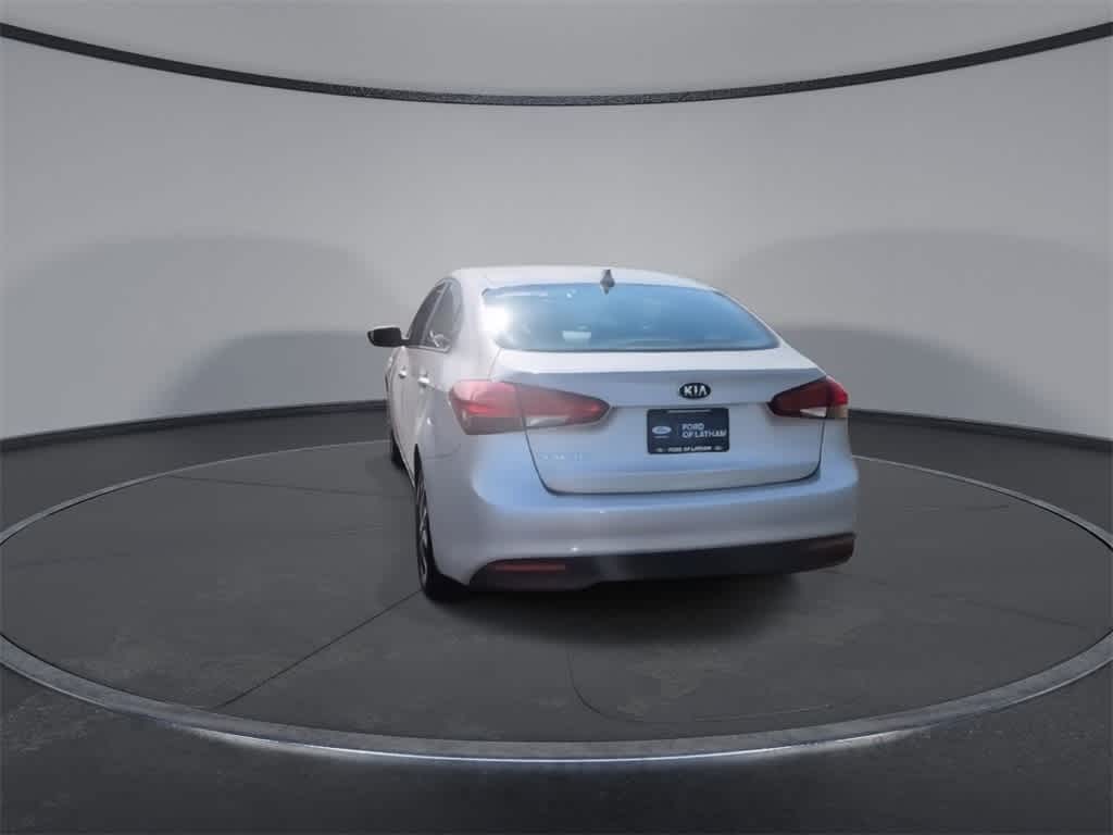 Thumbnail: 2017 Kia Forte - 7