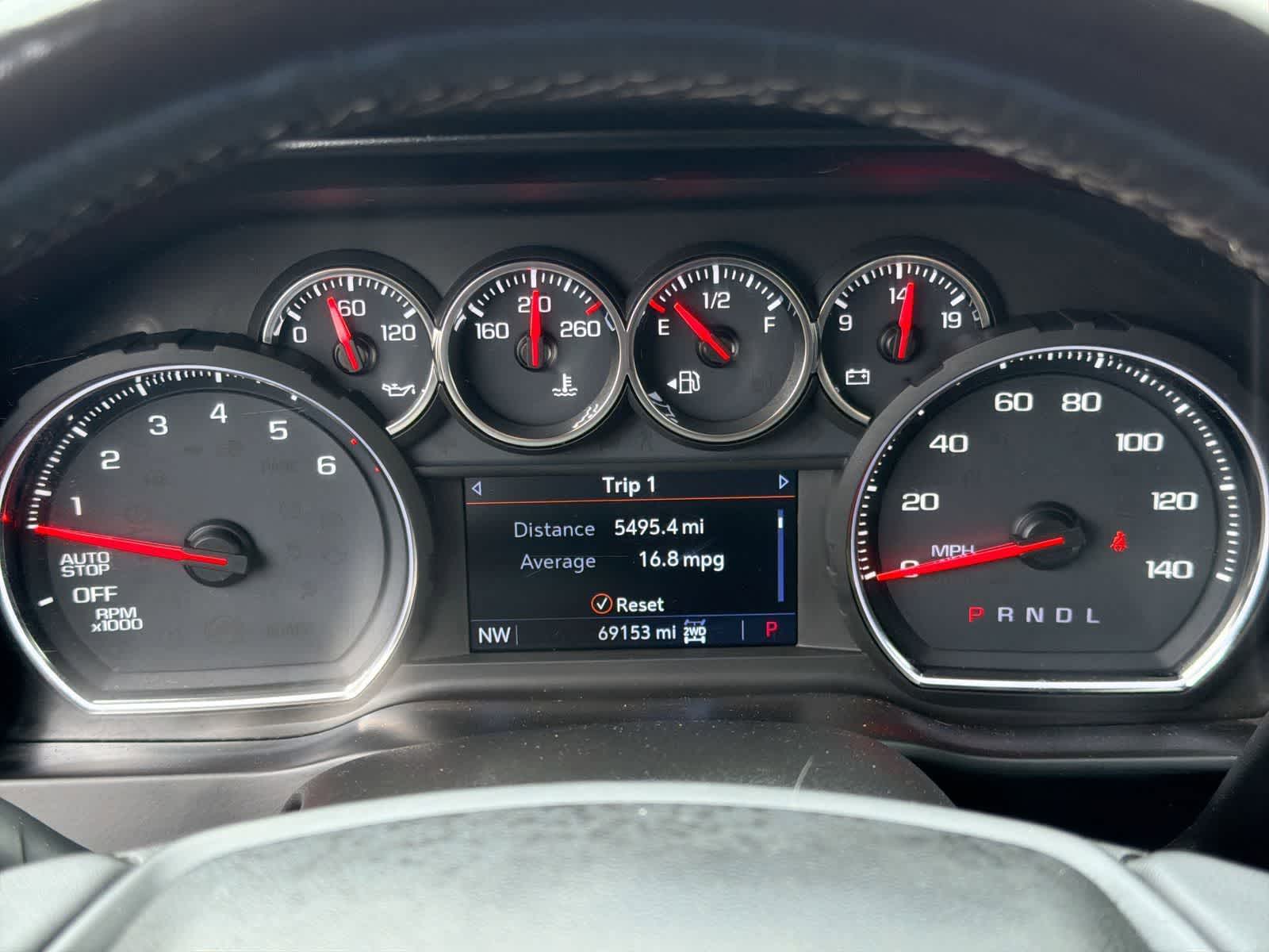 Thumbnail: 2019 Chevrolet Silverado 1500 - 32