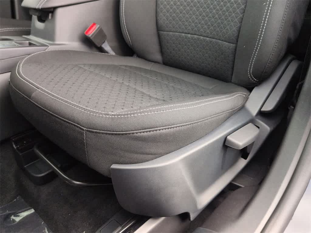 Thumbnail: 2025 Ford Escape - 18