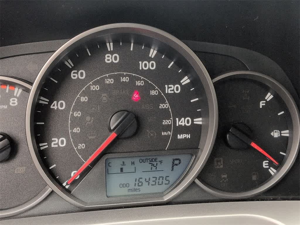 Thumbnail: 2016 Toyota RAV4 - 33