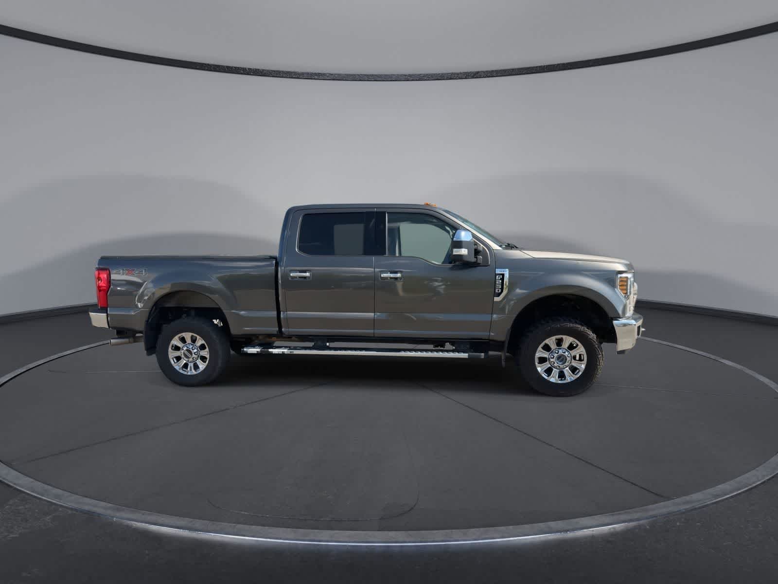 Thumbnail: 2019 Ford F-250 - 9