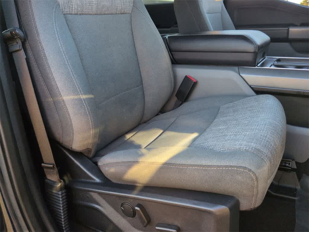 Thumbnail: 2022 Ford F-150 - 22