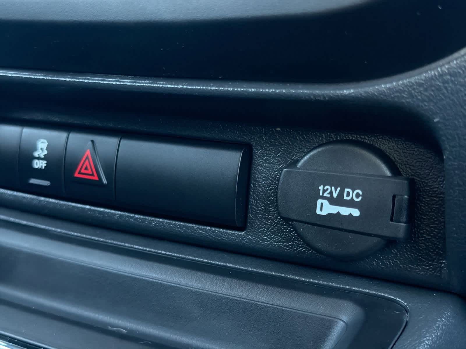 Thumbnail: 2016 Jeep Patriot - 30