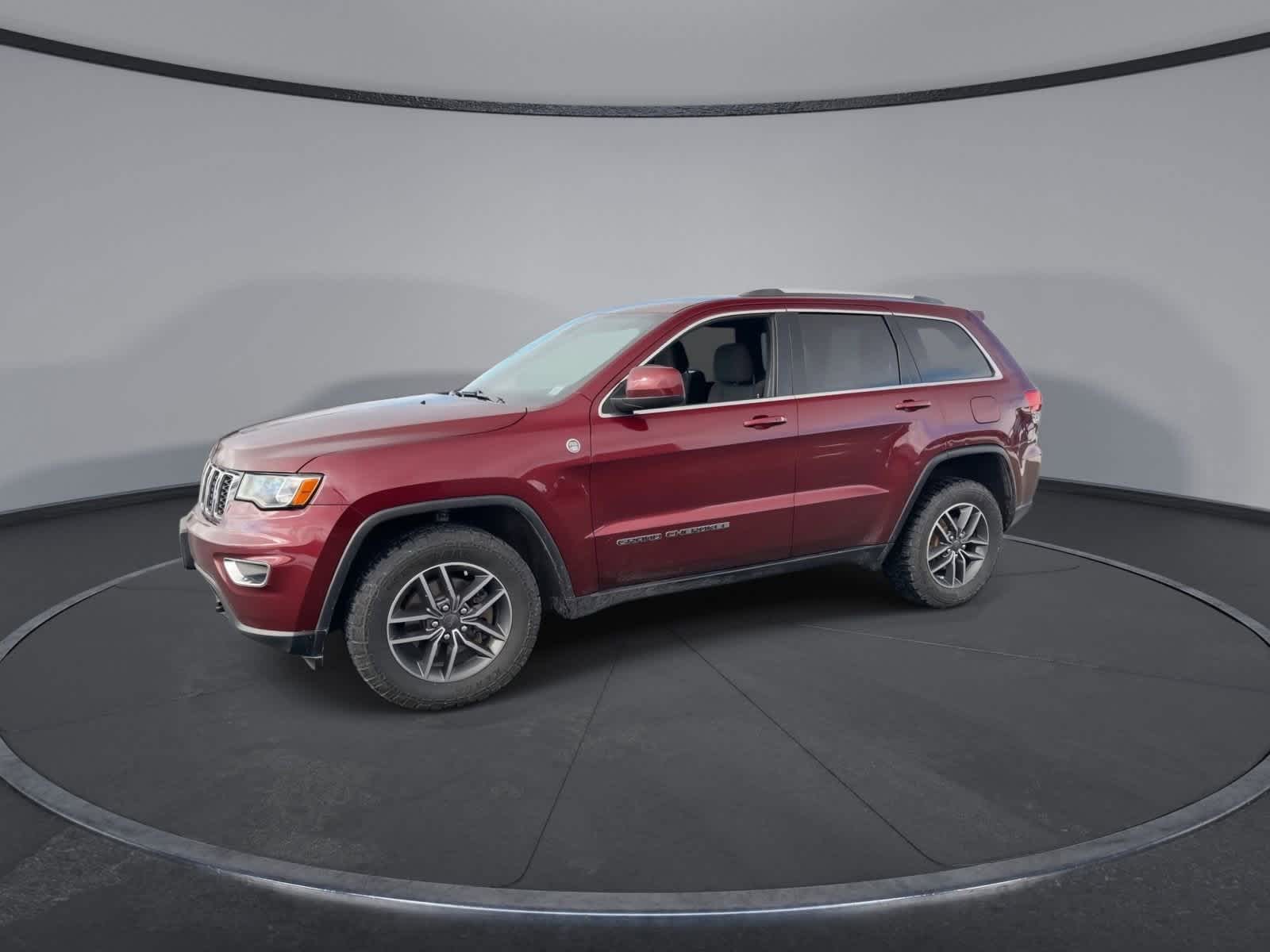 Thumbnail: 2019 Jeep Grand Cherokee - 4