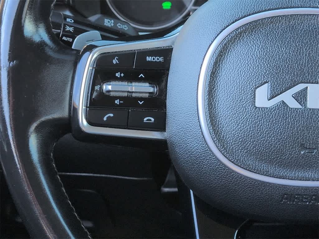 Thumbnail: 2022 Kia Sorento - 24