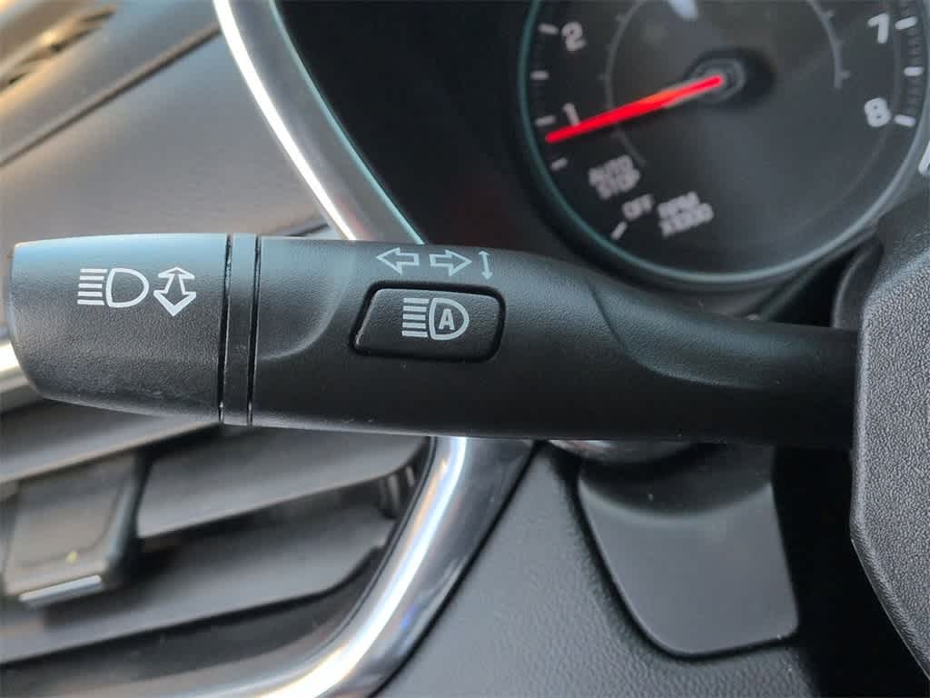 Thumbnail: 2022 Chevrolet Equinox - 29