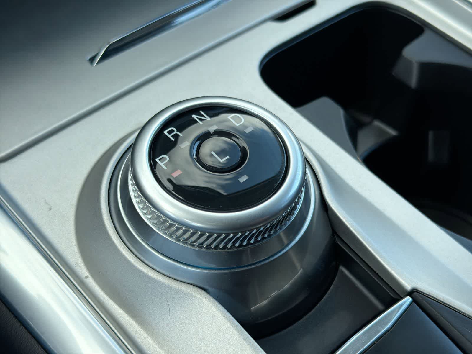 Thumbnail: 2023 Ford Explorer - 32