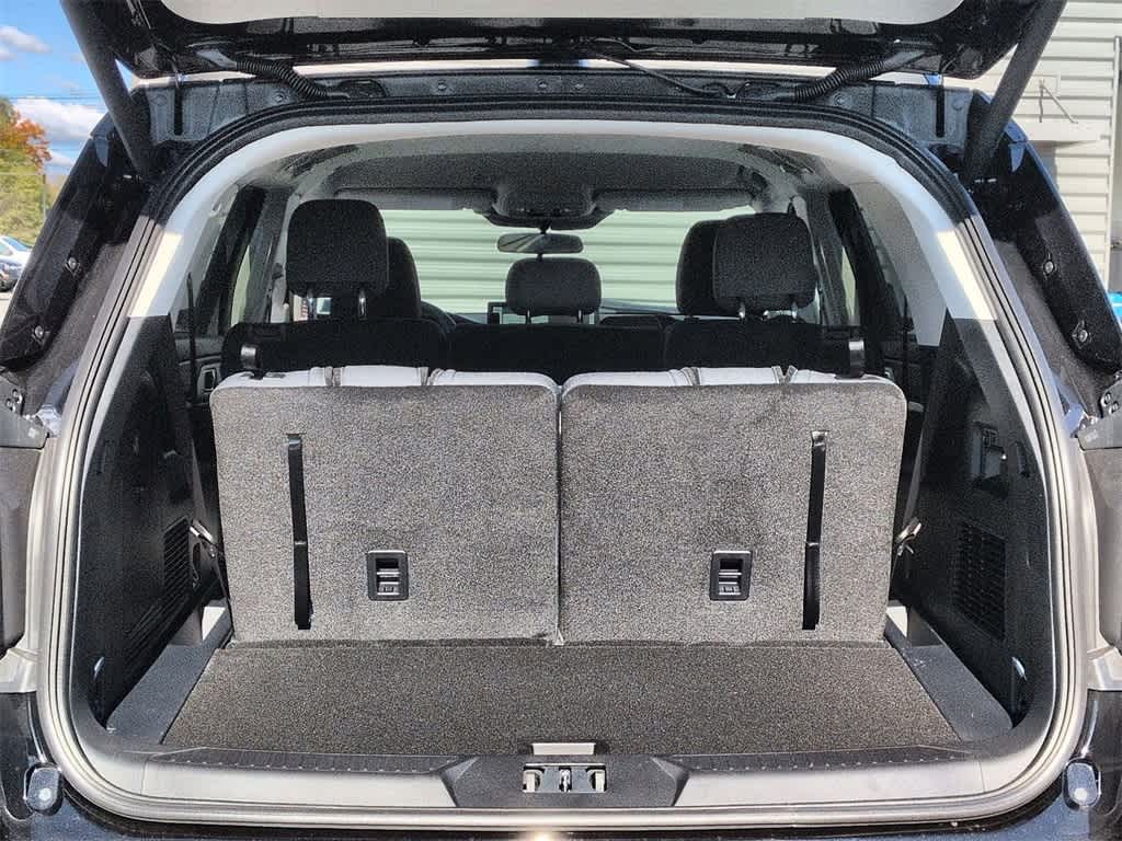 Thumbnail: 2026 Ford Explorer - 35