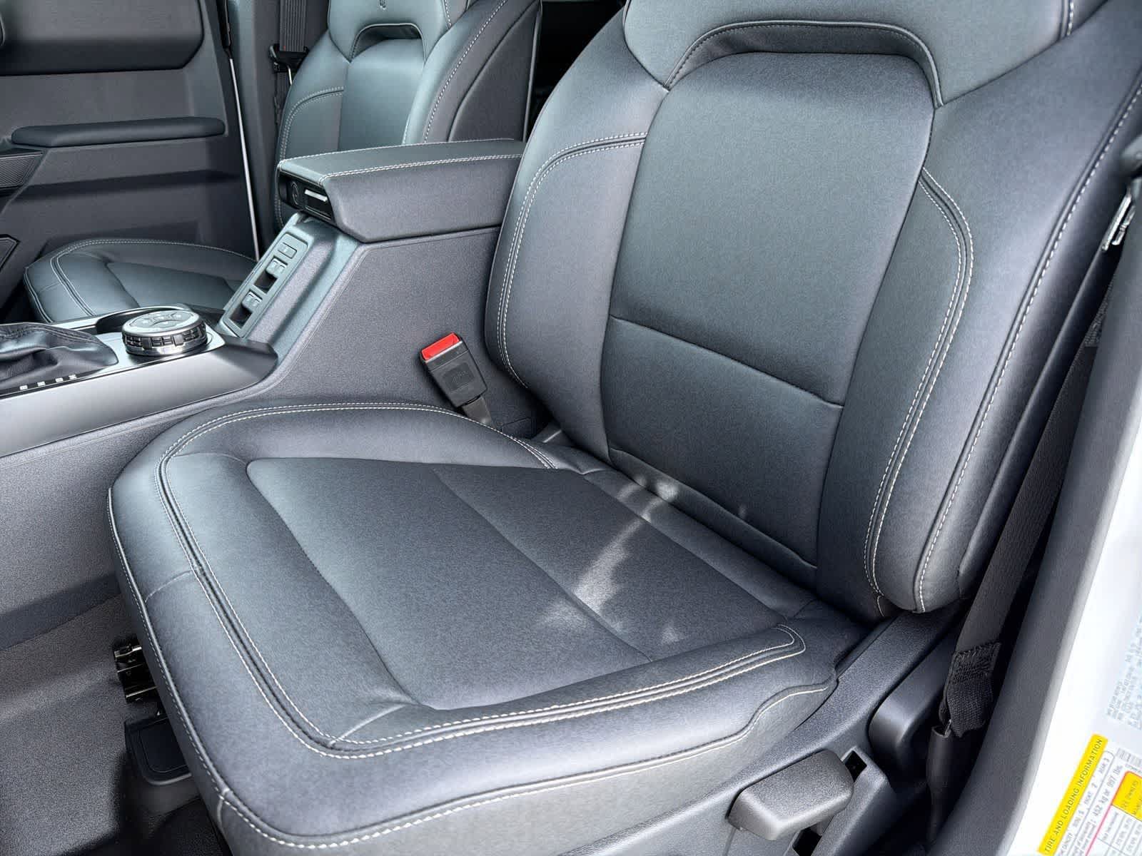 Thumbnail: 2025 Ford Bronco - 17