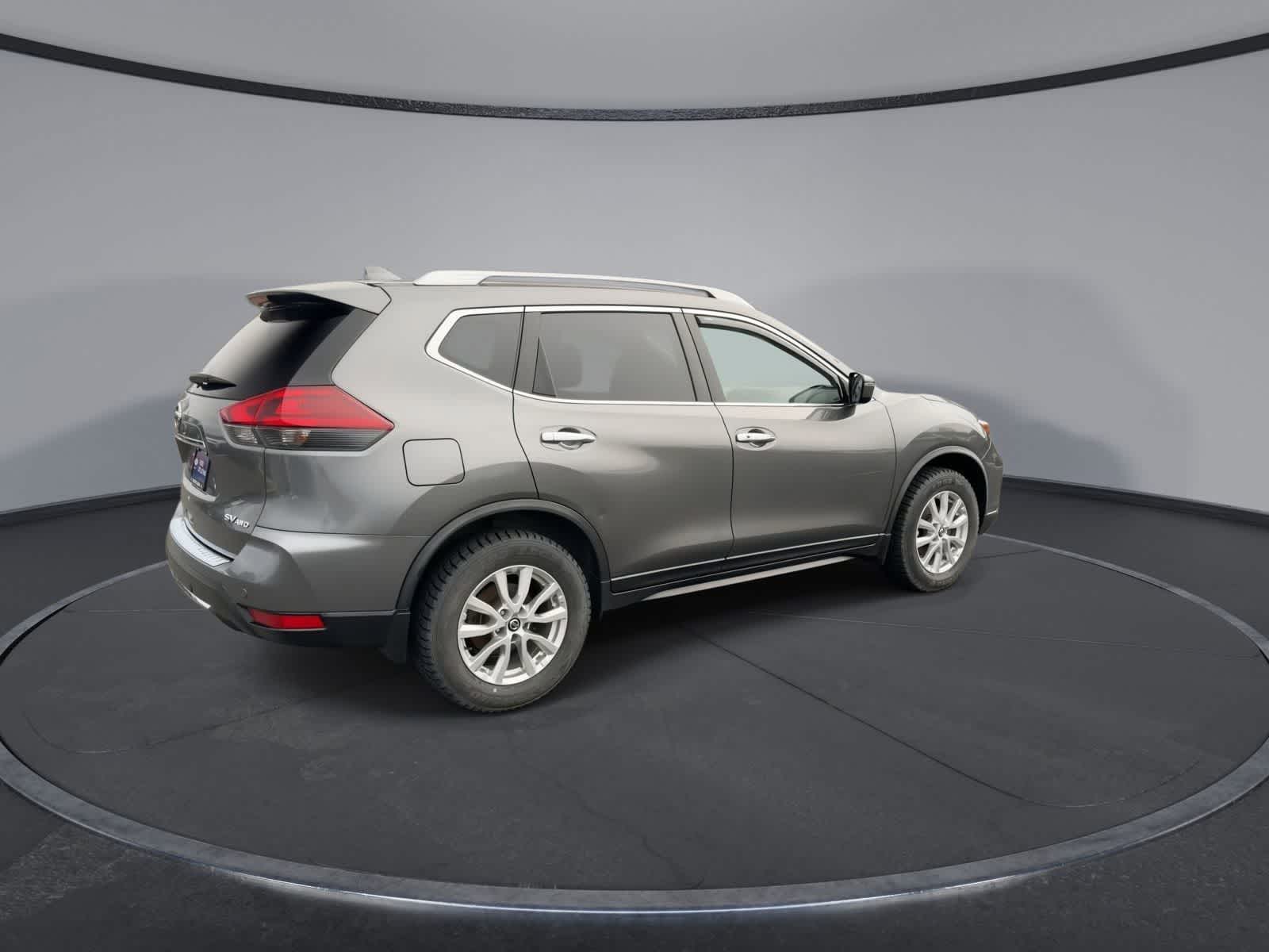 Thumbnail: 2020 Nissan Rogue - 8