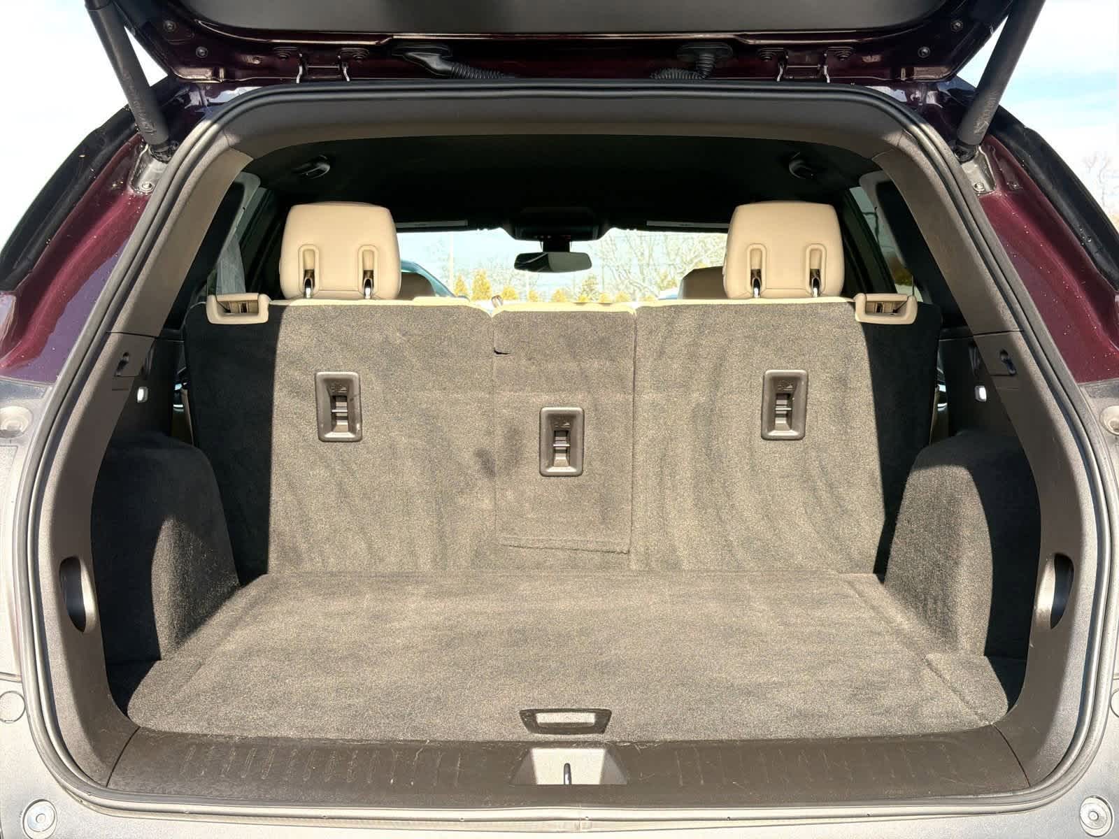 Thumbnail: 2018 Cadillac XT5 - 33