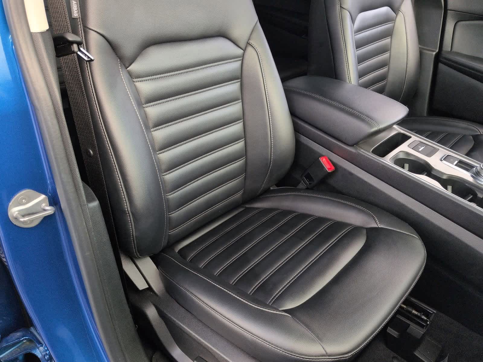 Thumbnail: 2022 Ford Edge - 24