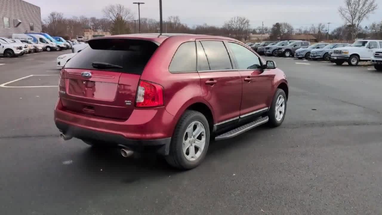 Thumbnail: 2013 Ford Edge - 8