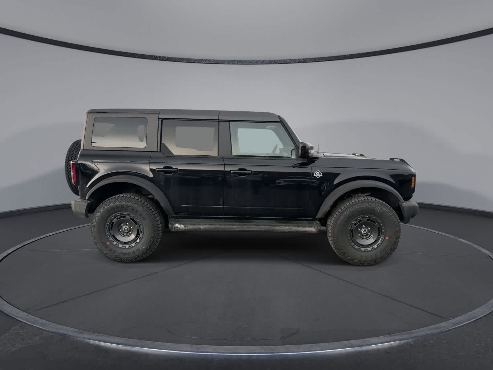 Thumbnail: 2025 Ford Bronco - 9