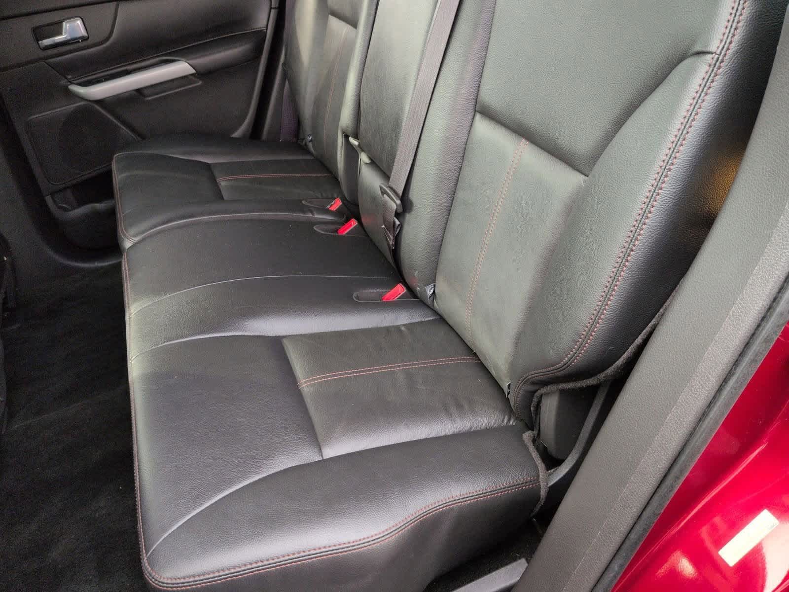 Thumbnail: 2013 Ford Edge - 21