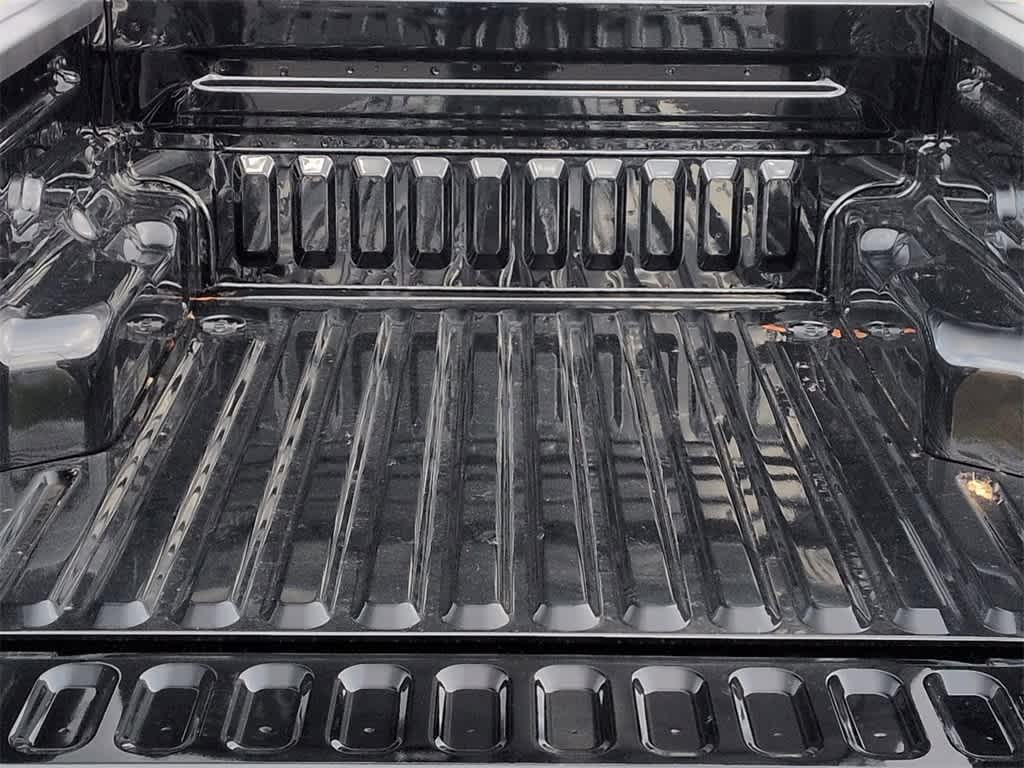 Thumbnail: 2025 Ford Maverick - 36