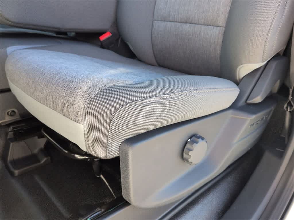 Thumbnail: 2026 Ford F-250 - 18