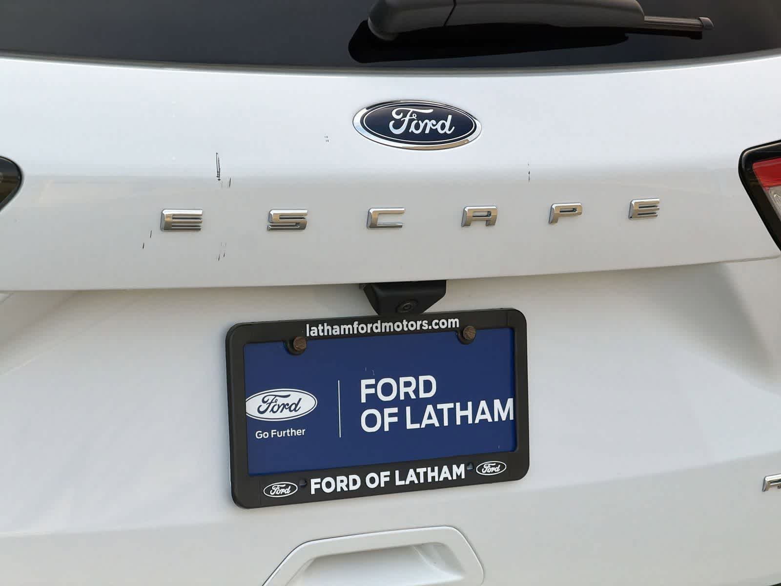 Thumbnail: 2022 Ford Escape - 13