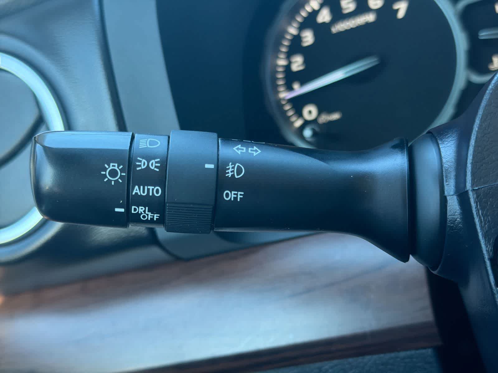 Thumbnail: 2019 Toyota Tundra - 27