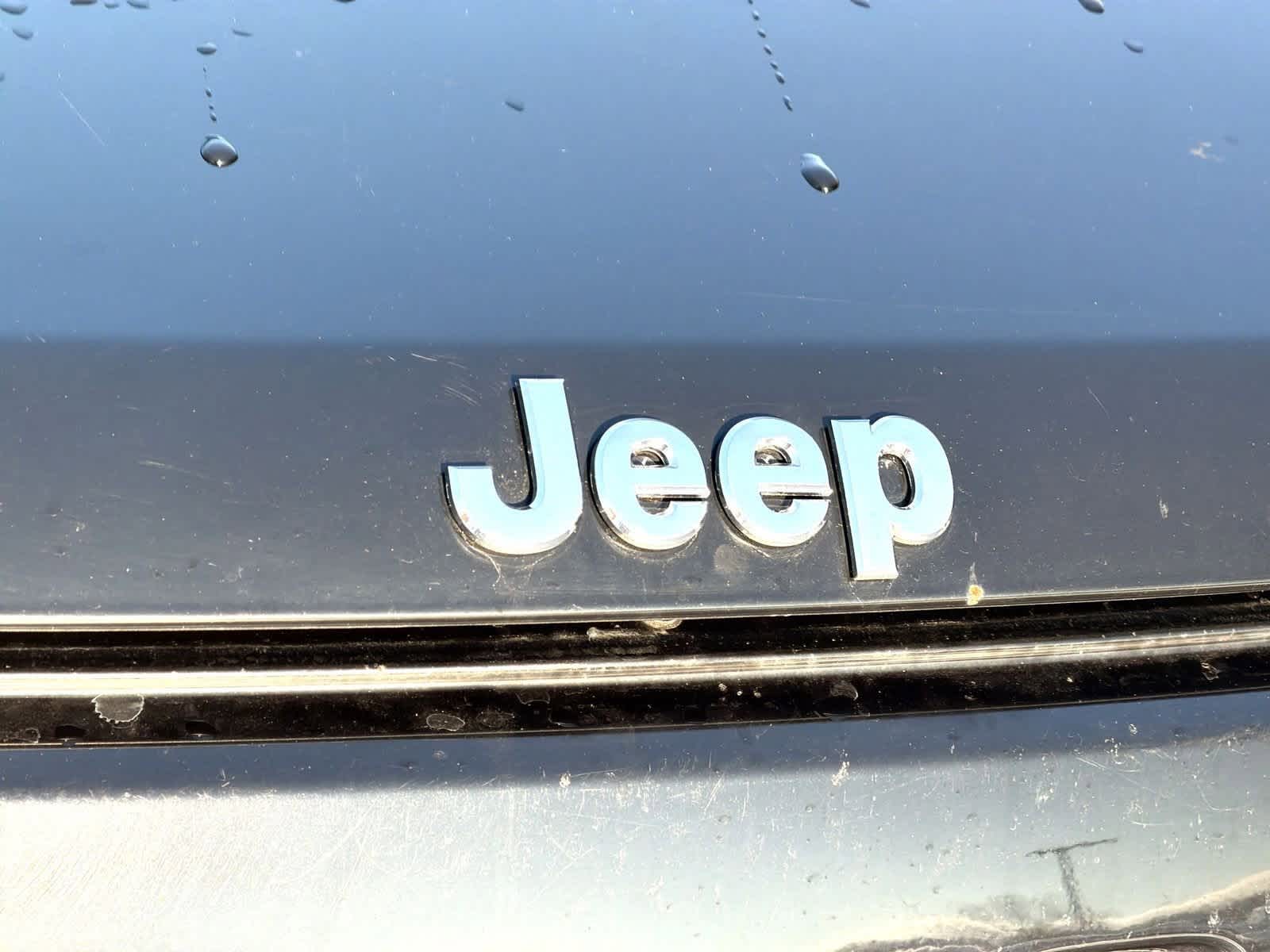 Thumbnail: 2016 Jeep Patriot - 12