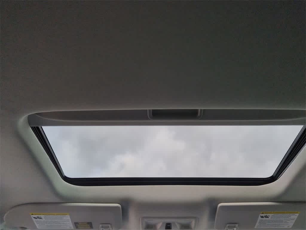 Thumbnail: 2025 Ford Maverick - 23