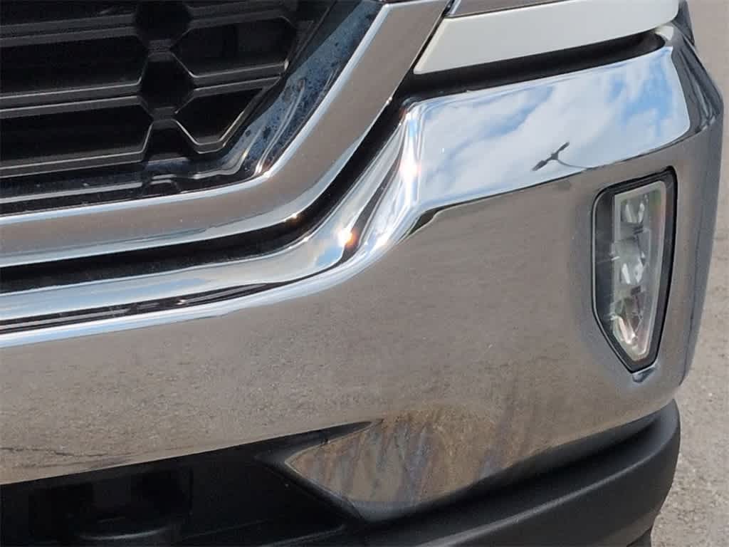 Thumbnail: 2017 Chevrolet Silverado 1500 - 11
