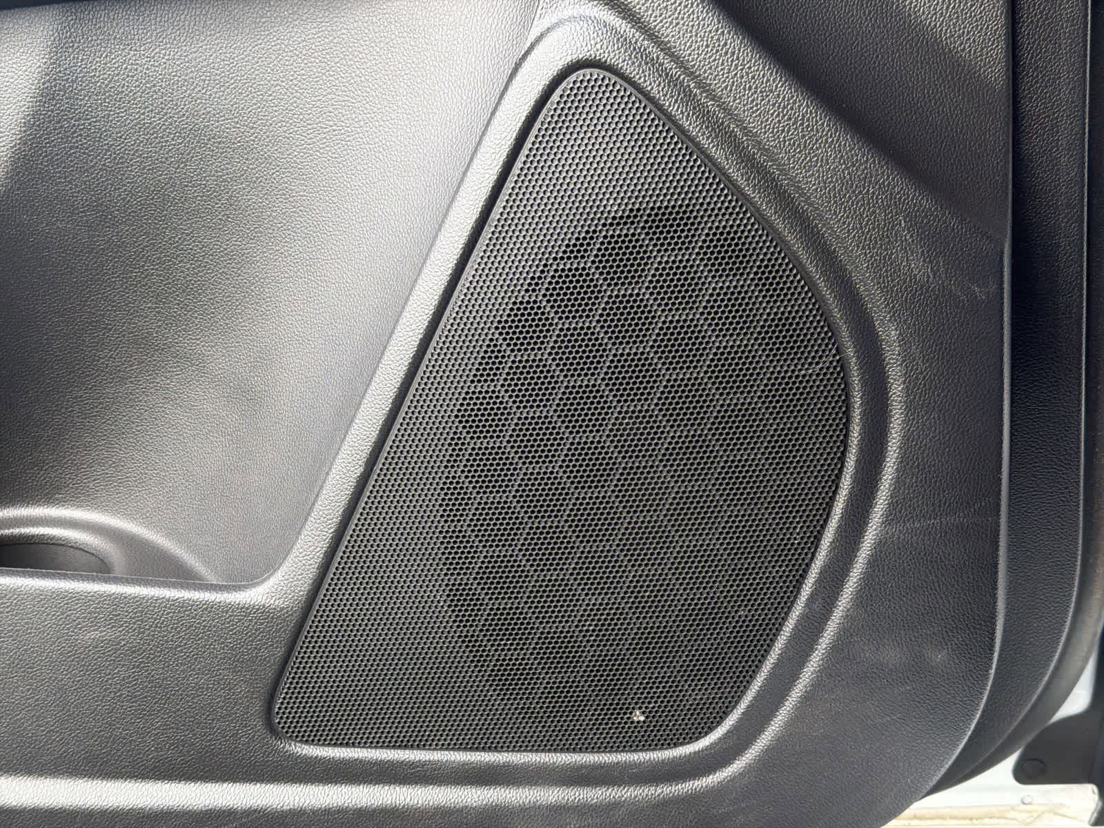 Thumbnail: 2020 Chevrolet Colorado - 30