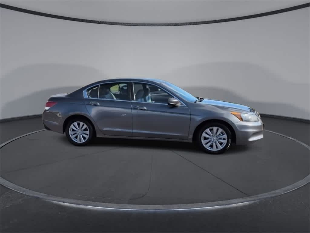 Thumbnail: 2011 Honda Accord - 9