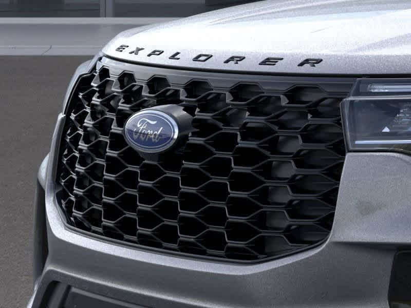 Thumbnail: 2025 Ford Explorer - 17