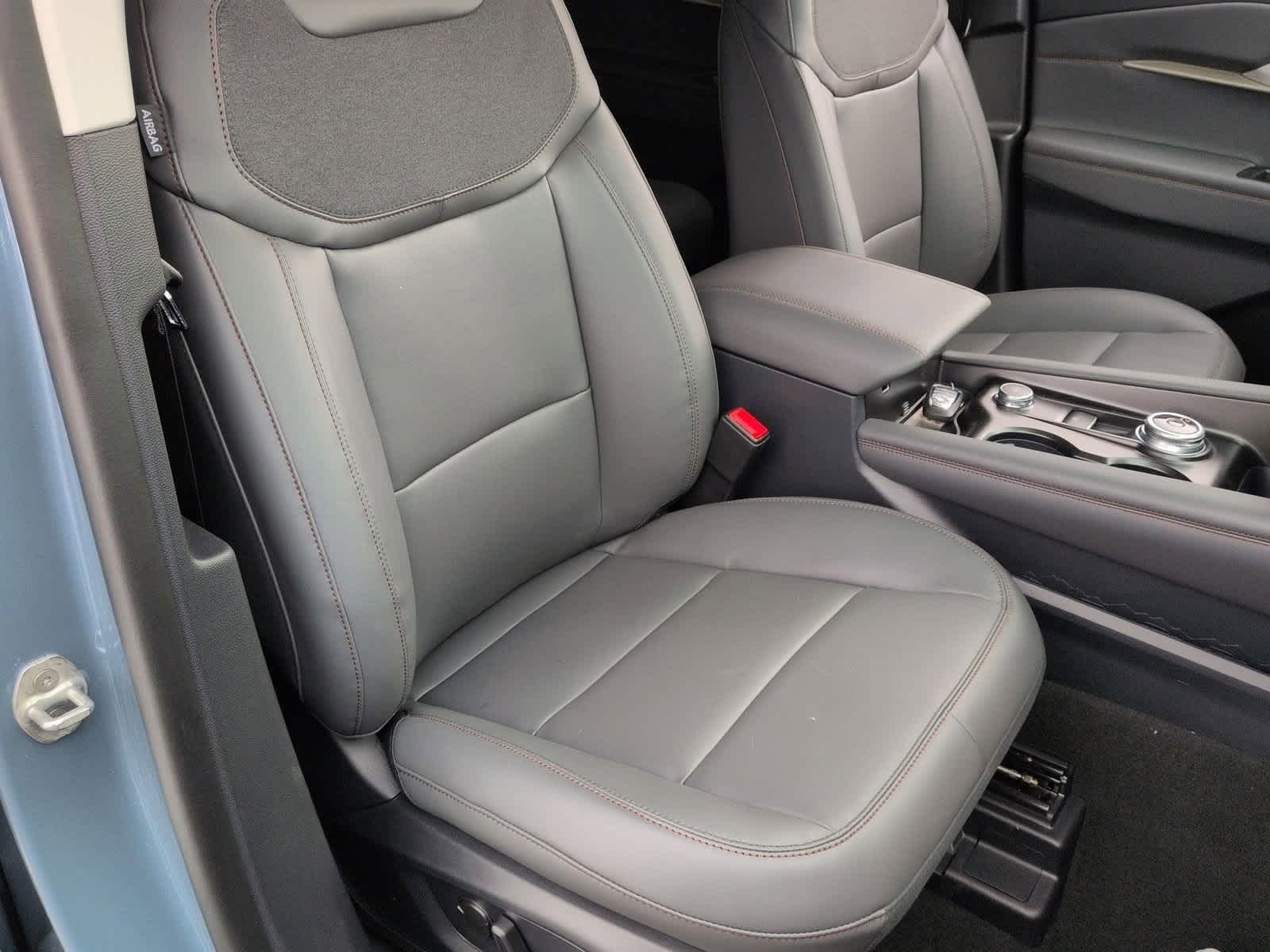 Thumbnail: 2026 Ford Explorer - 24