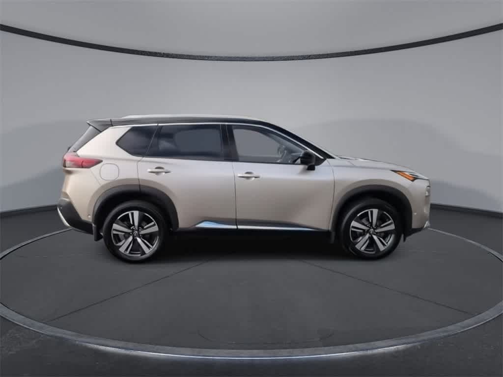 Thumbnail: 2023 Nissan Rogue - 9