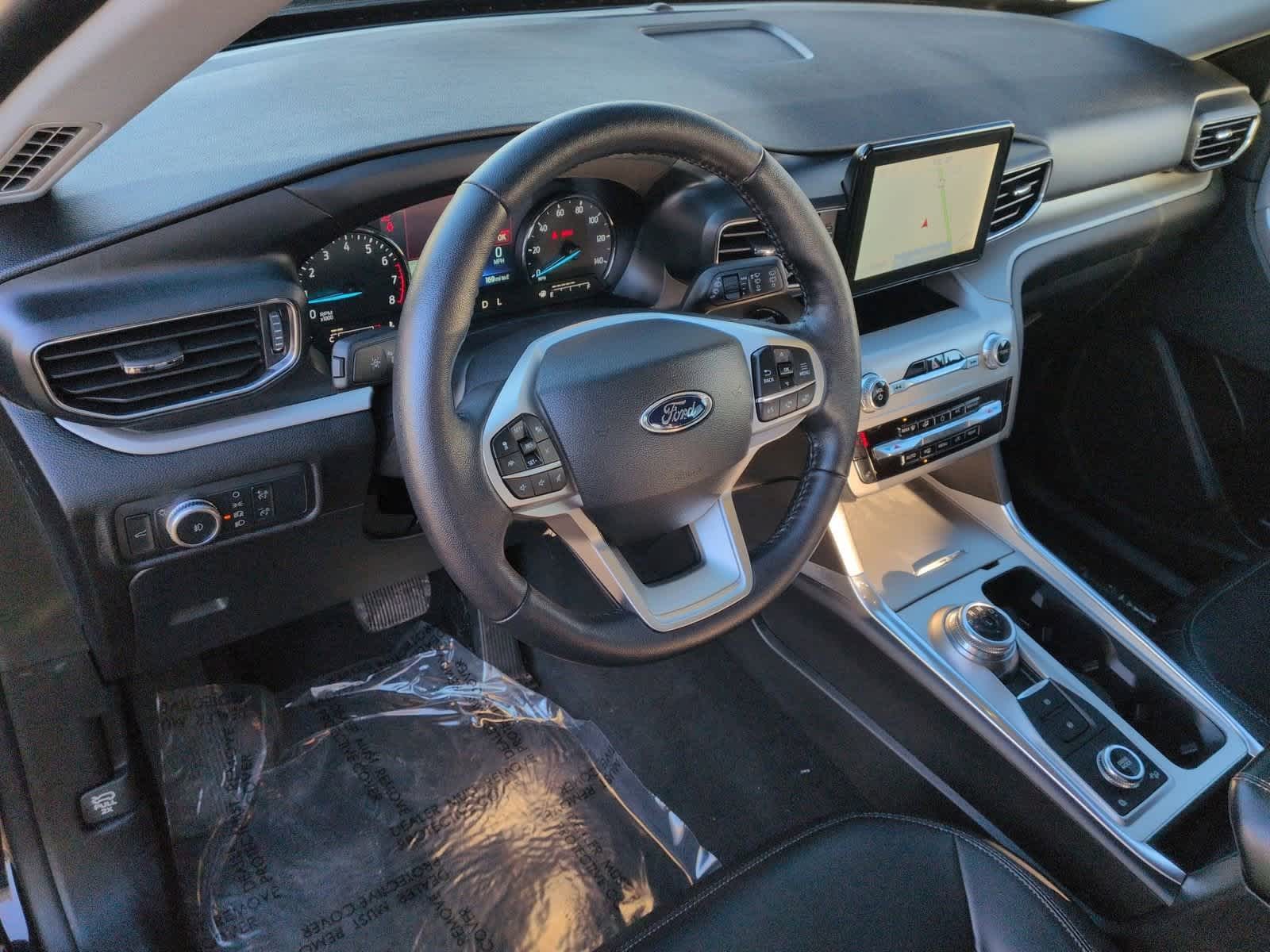 Thumbnail: 2022 Ford Explorer - 10