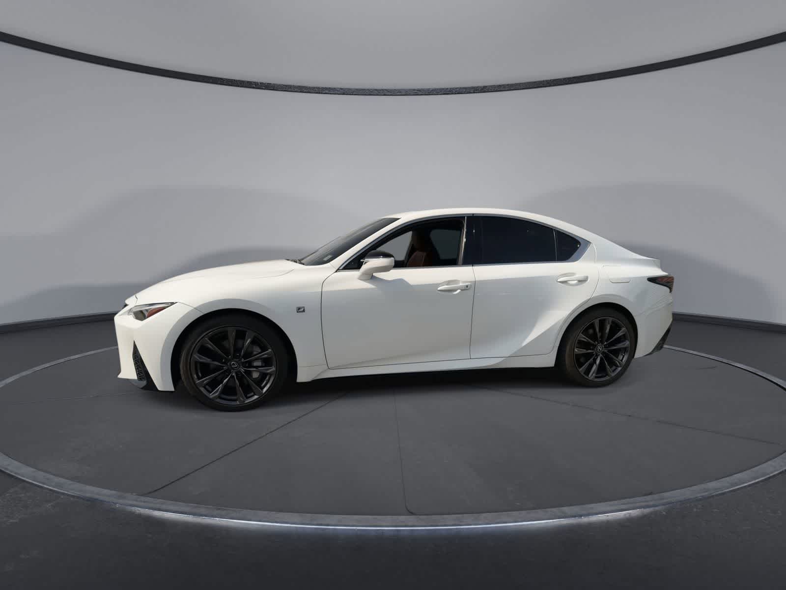 Thumbnail: 2022 Lexus IS - 5