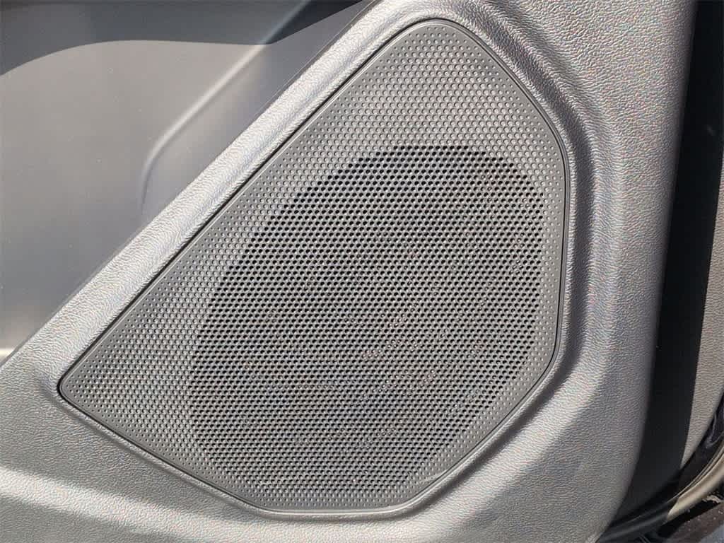 Thumbnail: 2025 Ford Explorer - 31