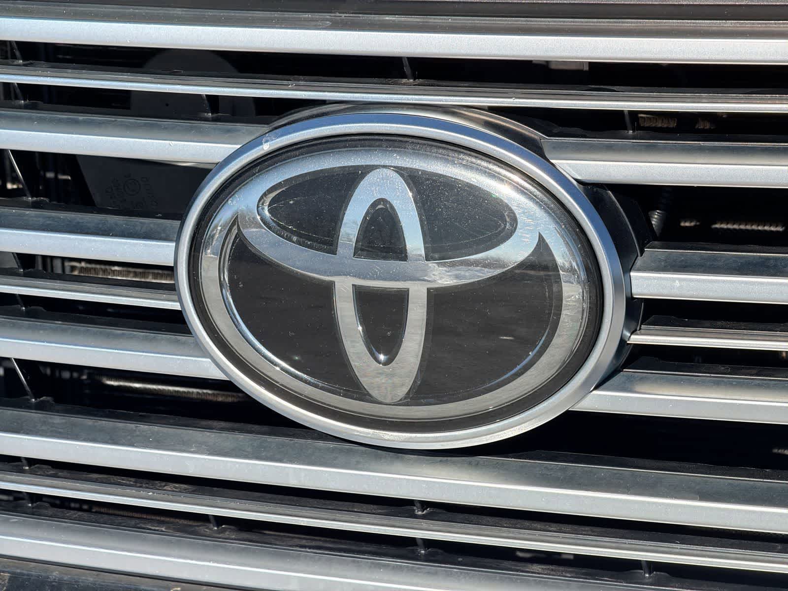 Thumbnail: 2019 Toyota Tundra - 12