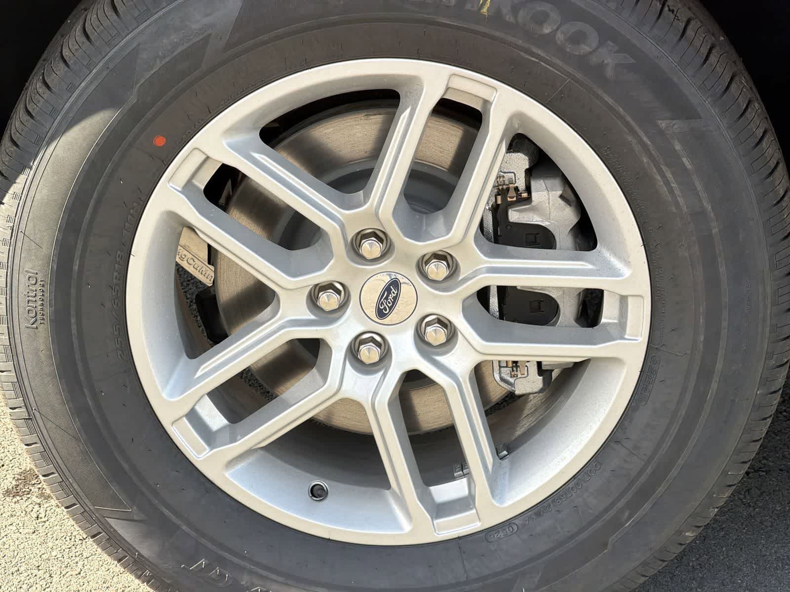 Thumbnail: 2026 Ford Explorer - 14