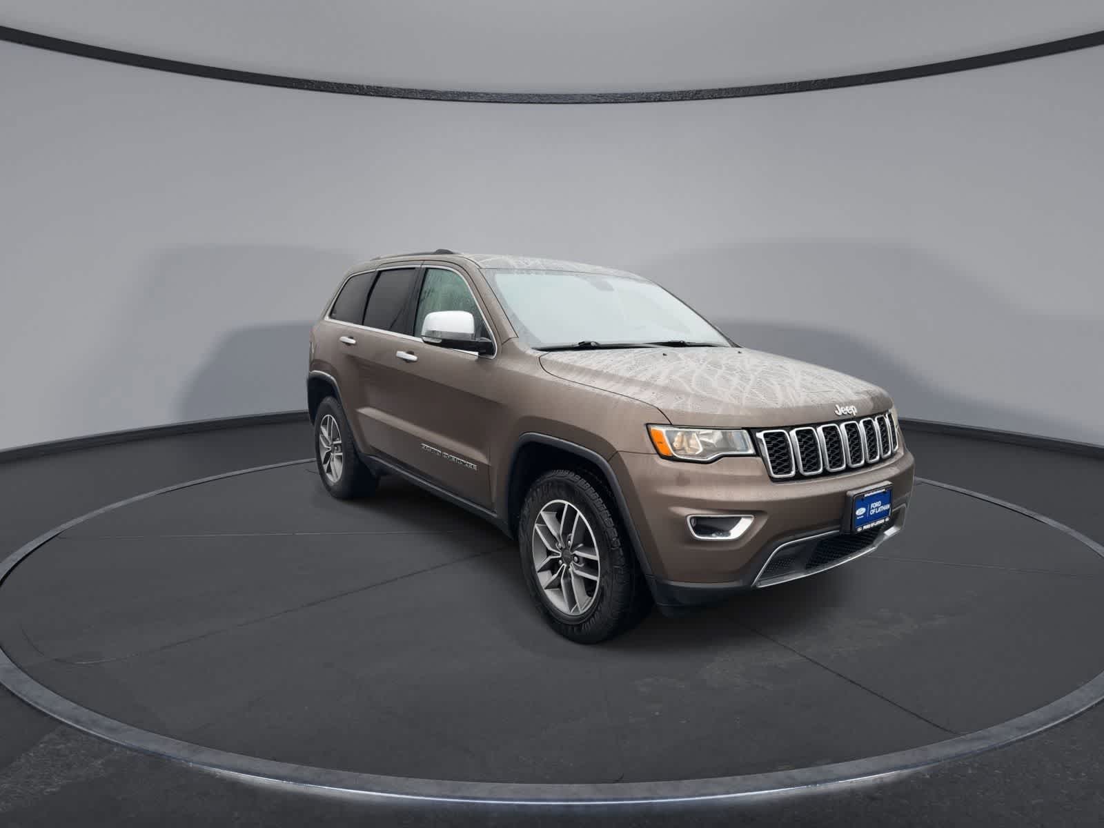 Thumbnail: 2020 Jeep Grand Cherokee - 2