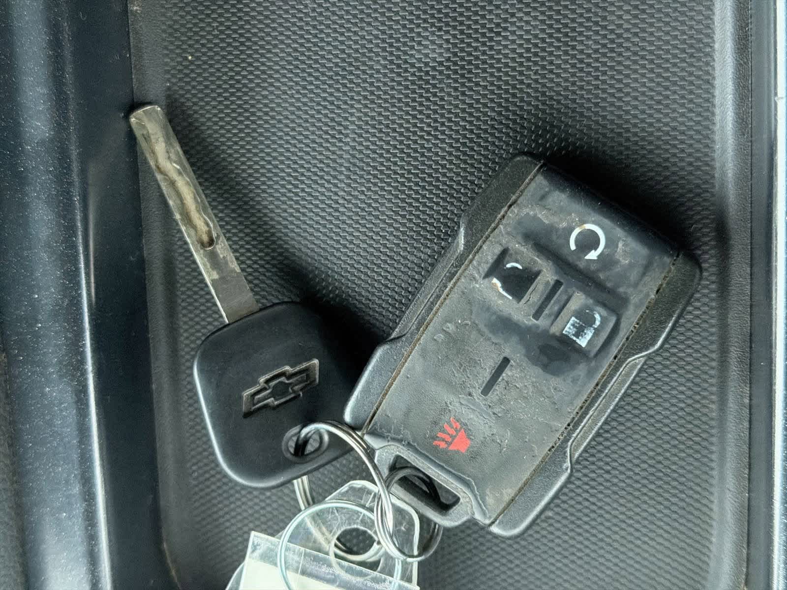 Thumbnail: 2018 Chevrolet Silverado 1500 - 36