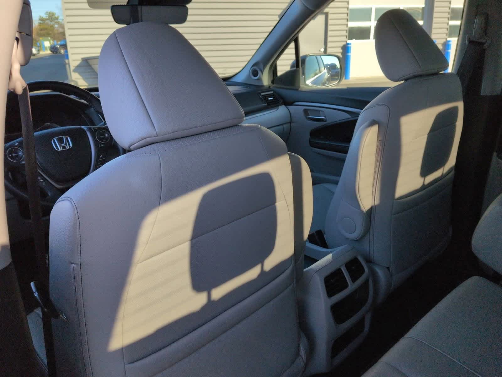 Thumbnail: 2023 Honda Ridgeline - 19