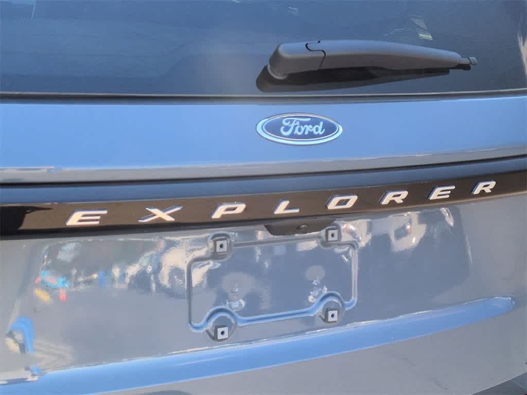 Thumbnail: 2026 Ford Explorer - 13
