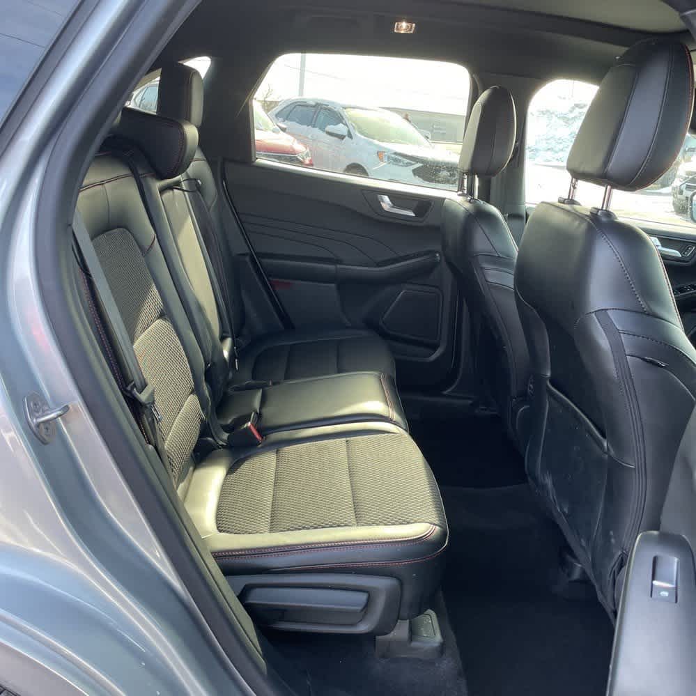 Thumbnail: 2023 Ford Escape - 8