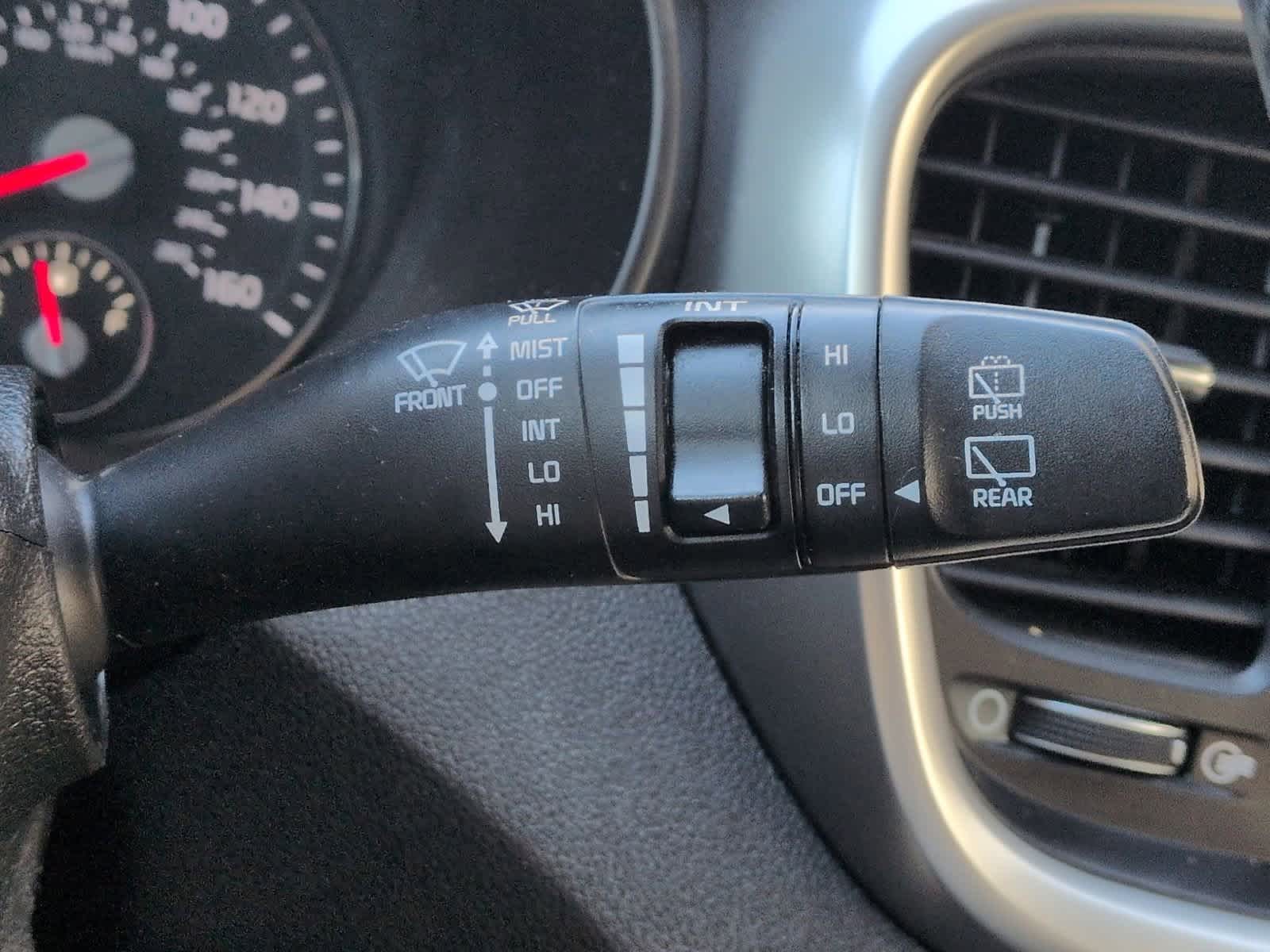 Thumbnail: 2019 Kia Sorento - 26