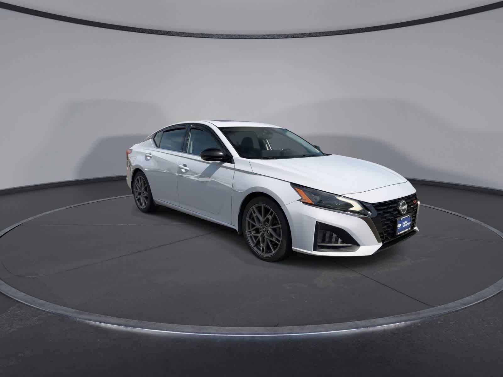 Thumbnail: 2023 Nissan Altima - 2