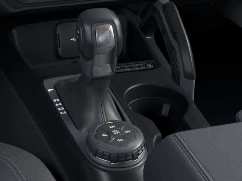 Thumbnail: 2025 Ford Bronco - 17