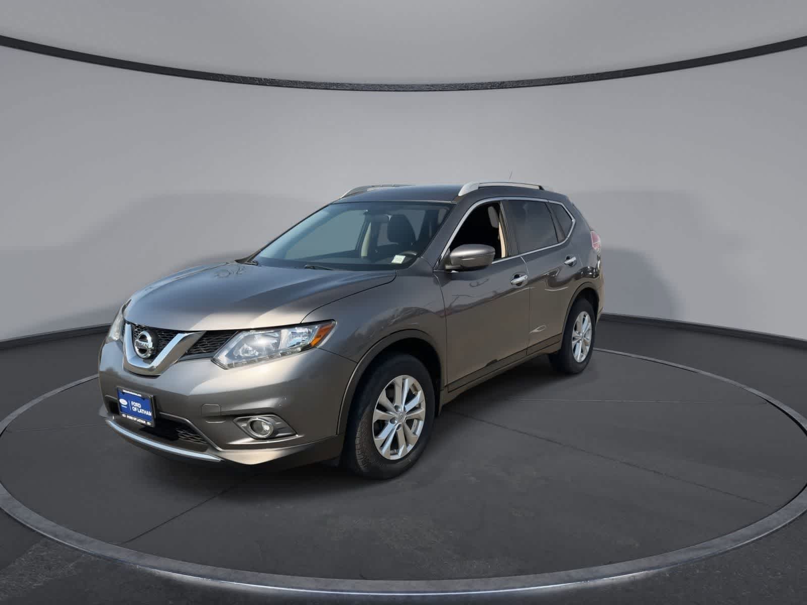 Thumbnail: 2016 Nissan Rogue - 4
