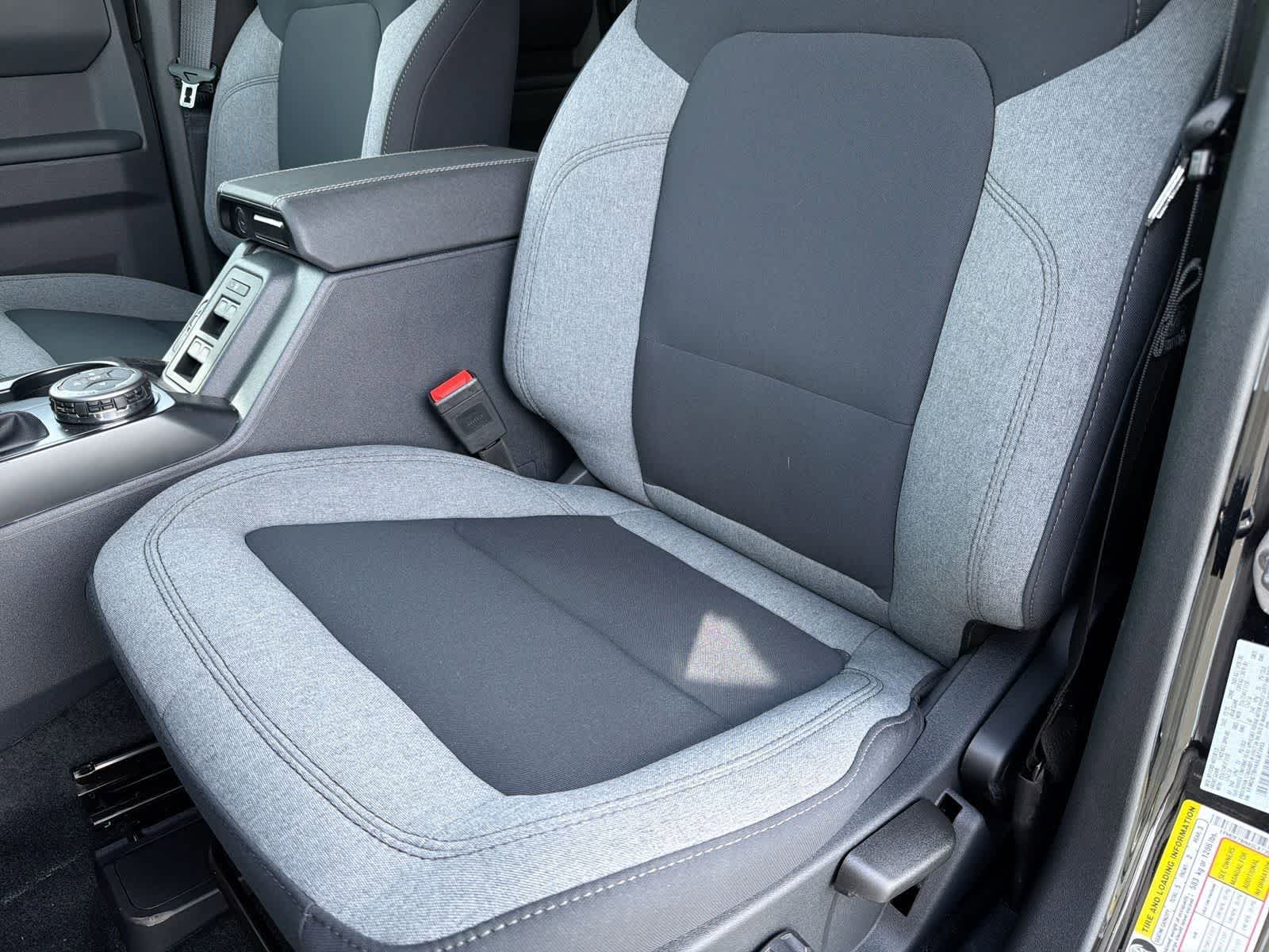 Thumbnail: 2025 Ford Bronco - 17